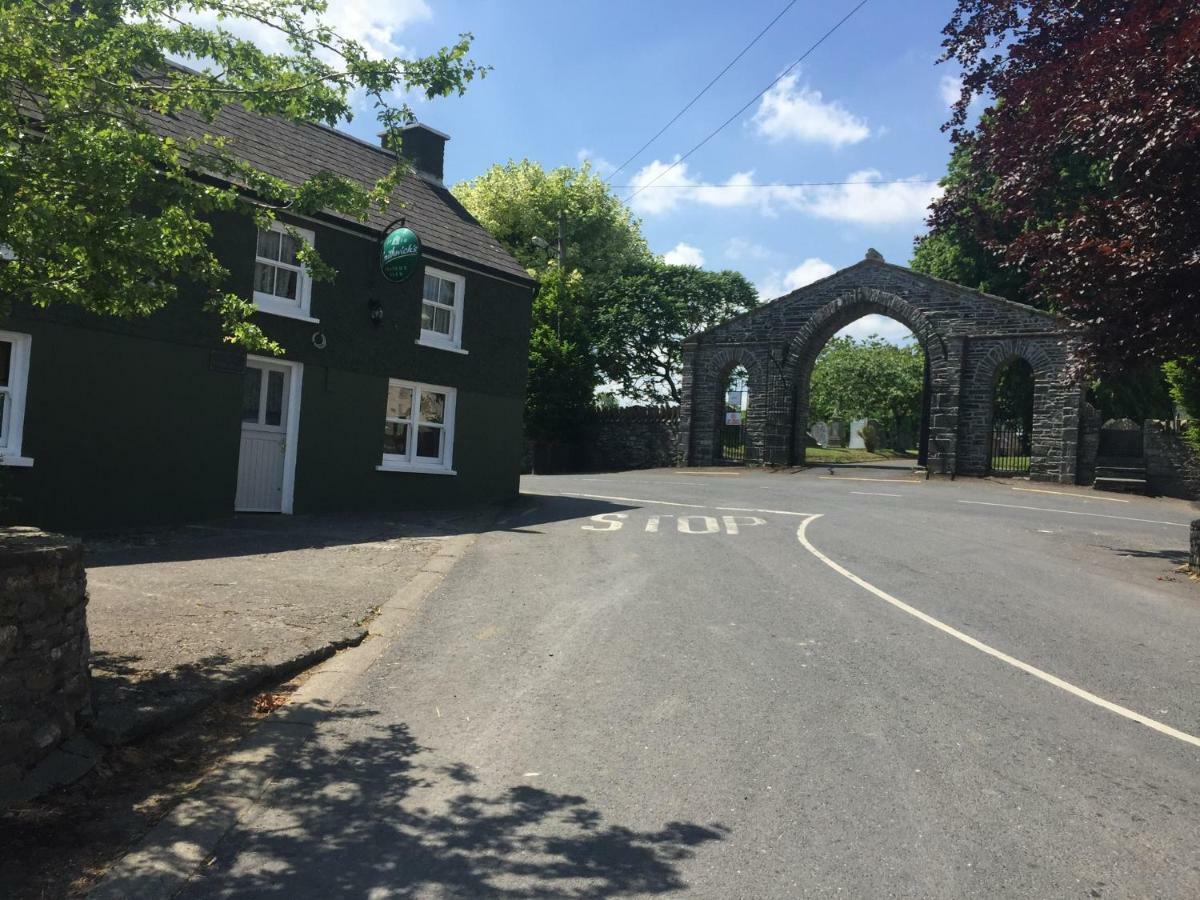 Appartamento Carey'S Bar & Farmhouse Kilkenny Border Oldleighlin Esterno foto